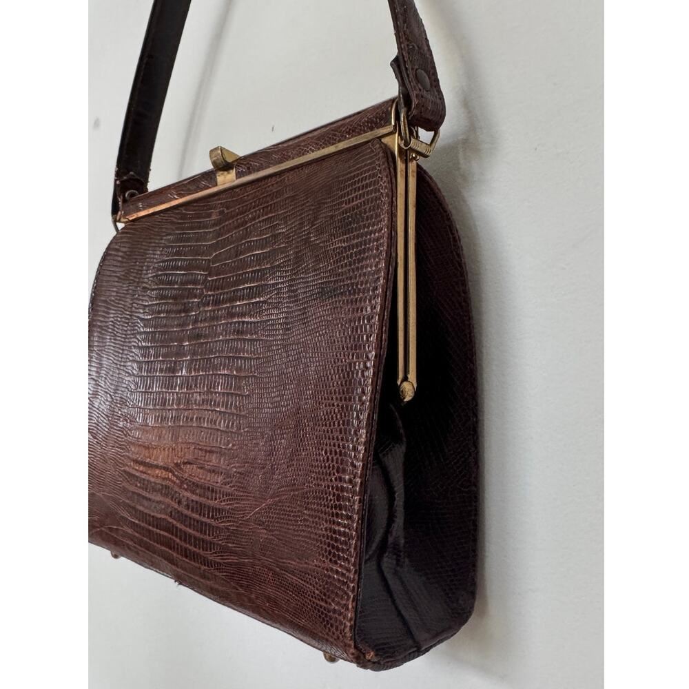 1950s Oxblood Lizard Embossed Top Handle Kiss Lock Purse - Picture 8 of 16